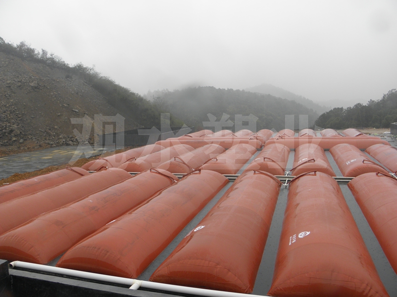 红泥沼气池10000立方